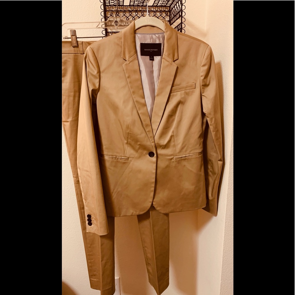 Banana Republic Factory Suit Jacket and Pants- 2